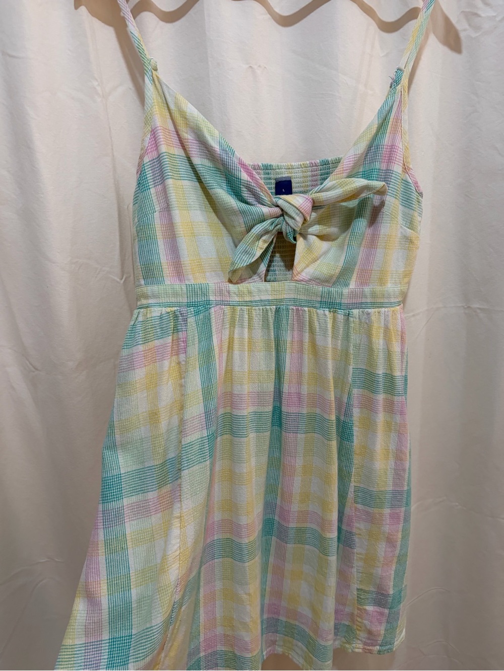 Woman’s mini dress large